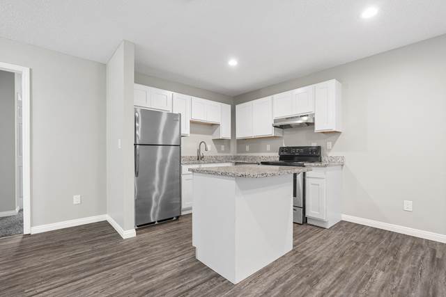 Country Hills Apartments